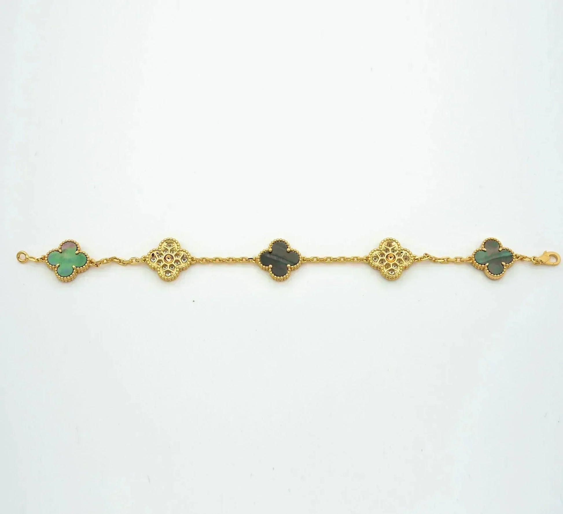 [Aurelle Style] CLOVER 5 MOTIF GRAY MOP BRACELET COLLECTION