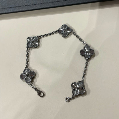 [Aurelle Style]CLOVER 5 MOTIF BLACK BRACELET