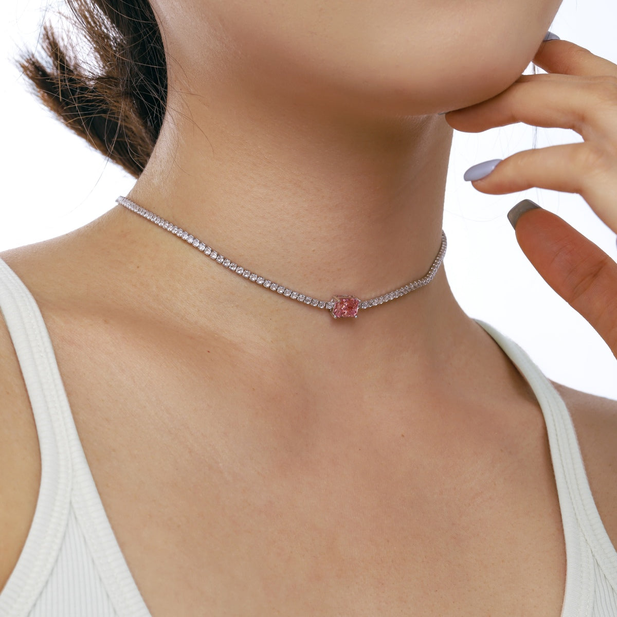 [Aurelle Style]2.0 carat Ornate Emerald Cut Necklace