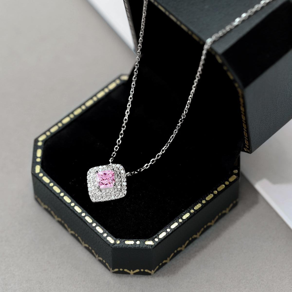 [Aurelle Style]Sparkling Asscher Cut Necklace