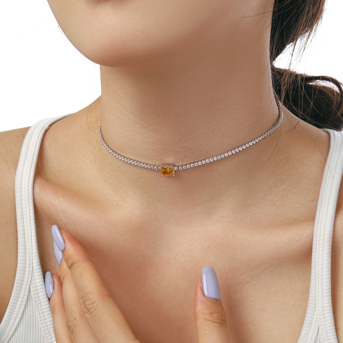 [Aurelle Style]2.0 carat Ornate Emerald Cut Necklace
