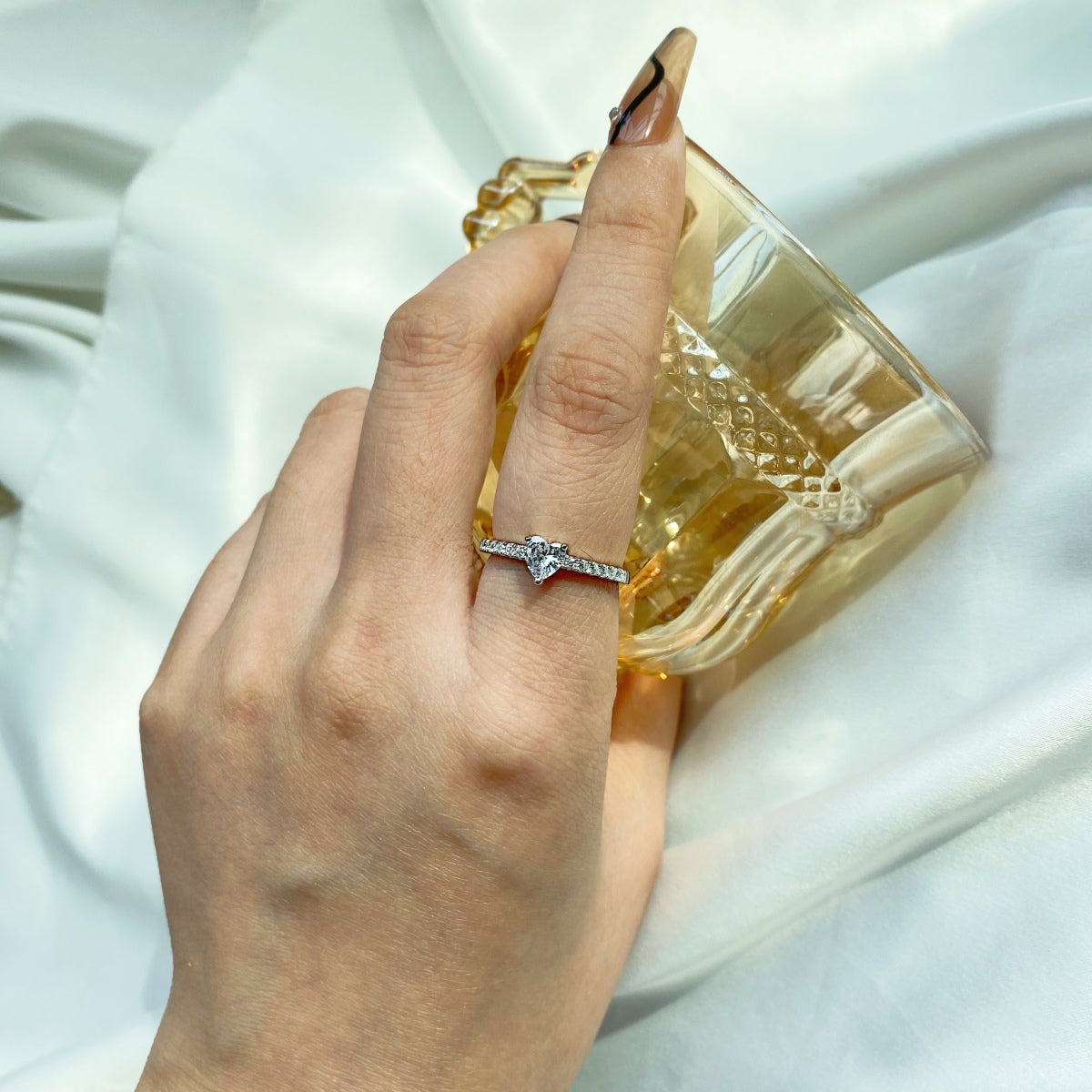 [Aurelle Style]0.5 Carat CaratEternity Charming Heart Shape Lover Ring