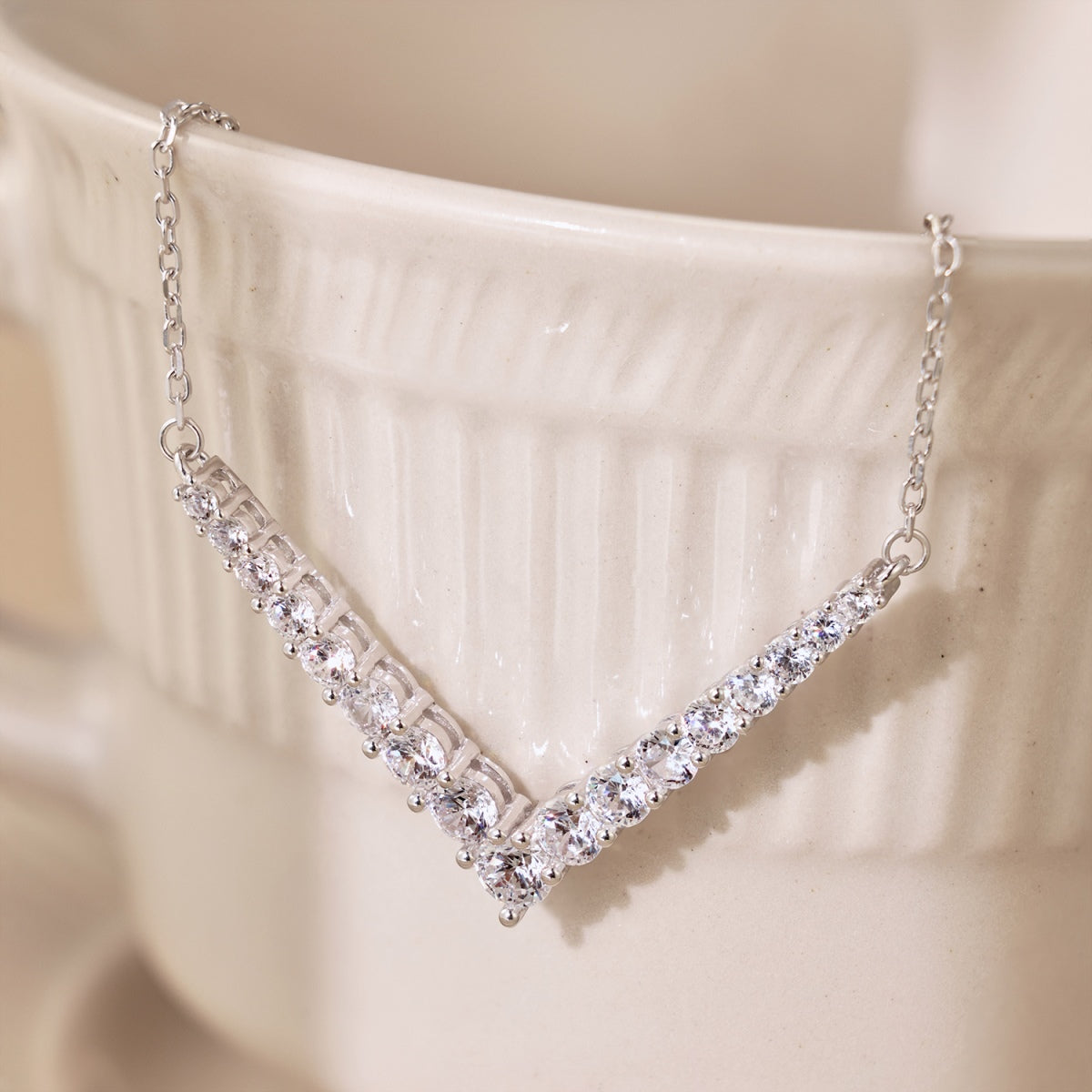 [Aurelle Style]Ornate Round Cut Necklace