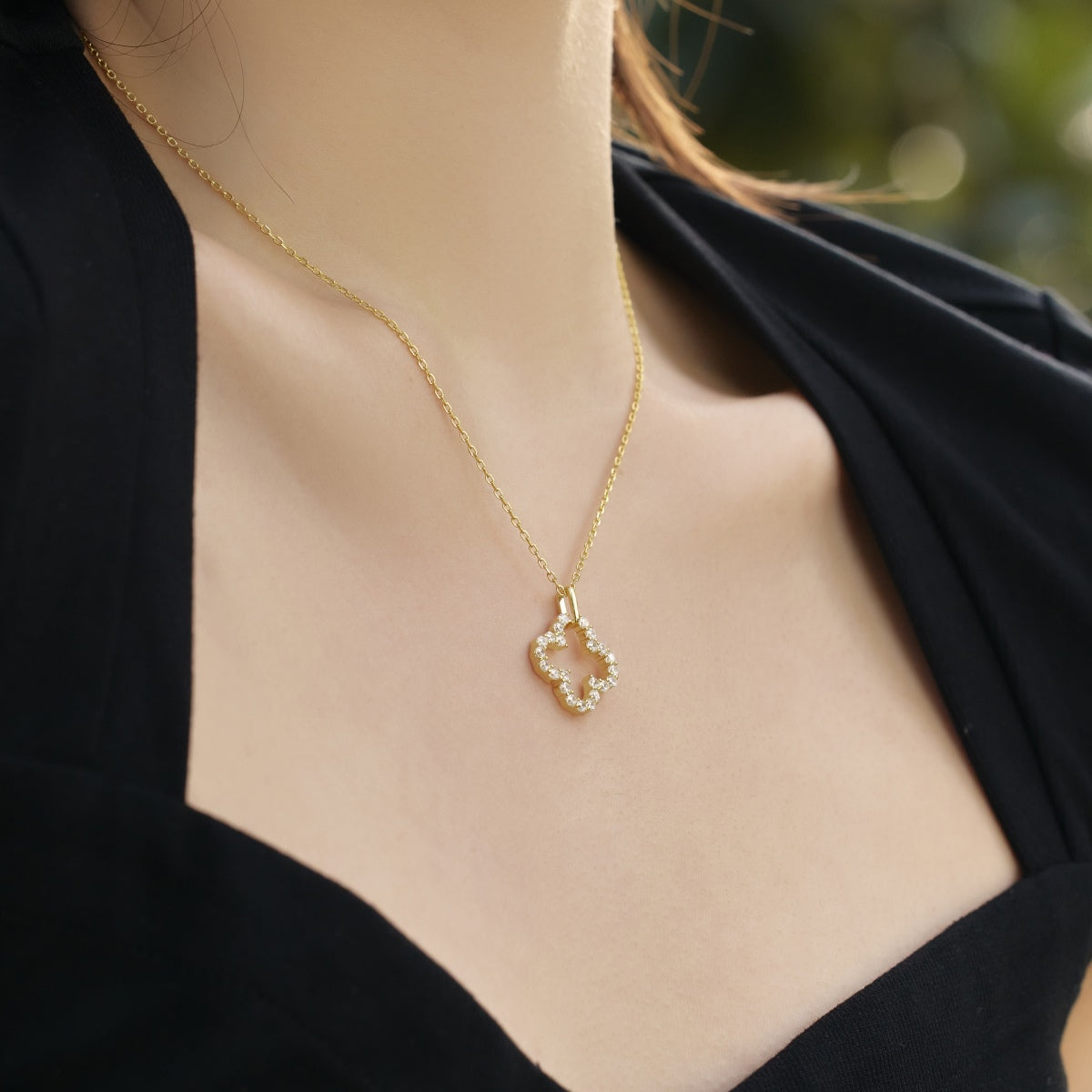 [Aurelle Style]Four-Leaf Clover Hollow Design Exquisite Necklace