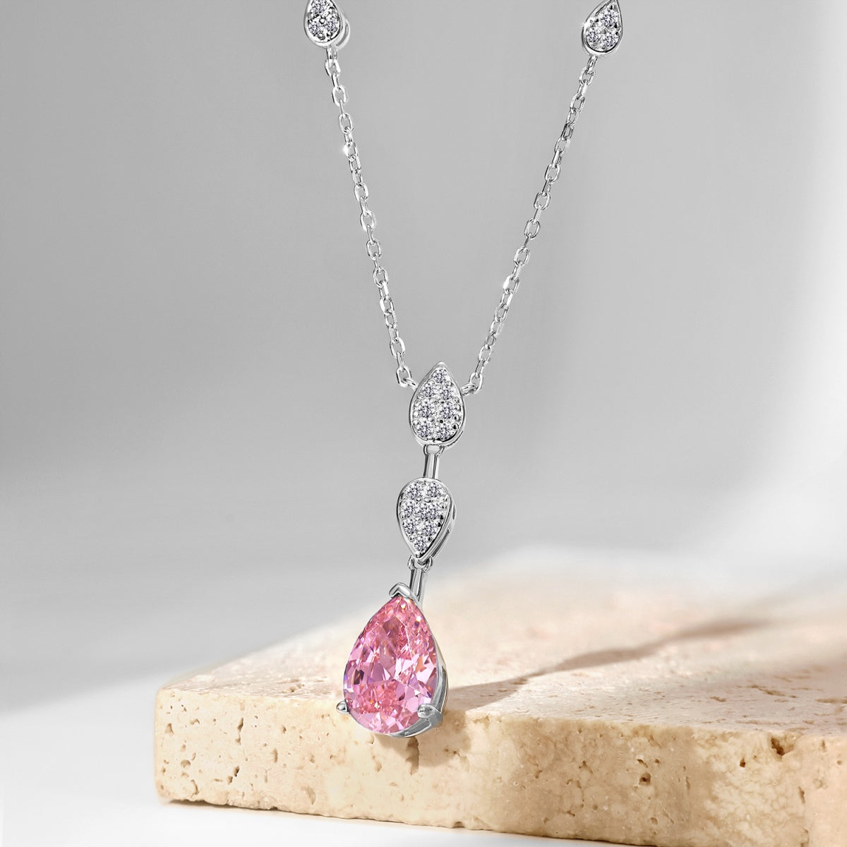 [Aurelle Style]Dazzling Pear Cut Necklace