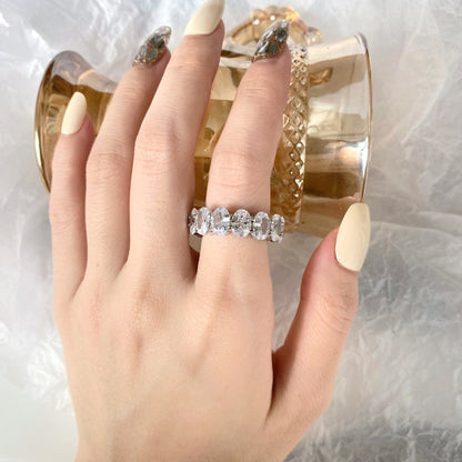 [Aurelle Style]Dainty Elongated Cushion Cut Tennis Ring