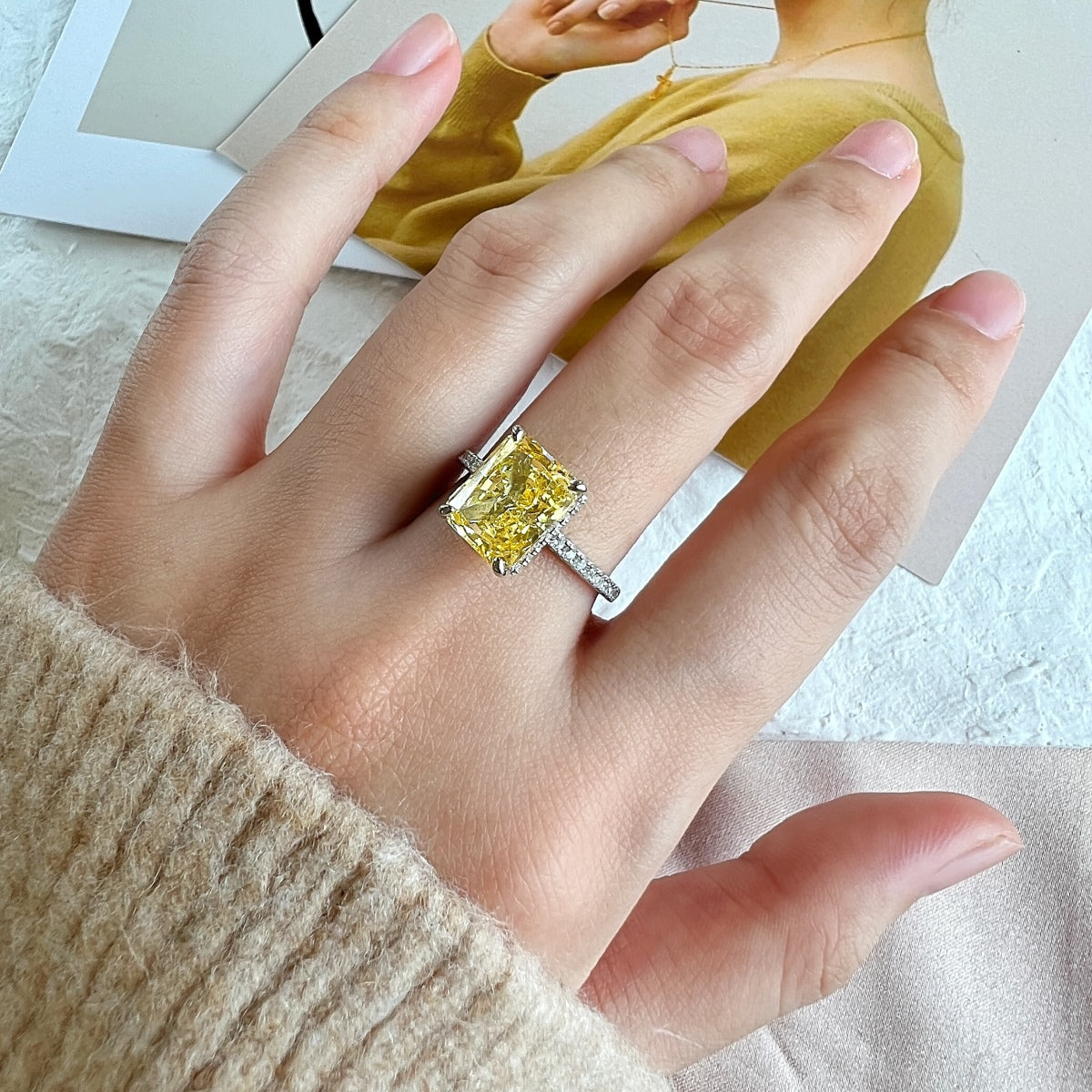 [Aurelle Style]4.0 Carat Luxurious Engagement Ring