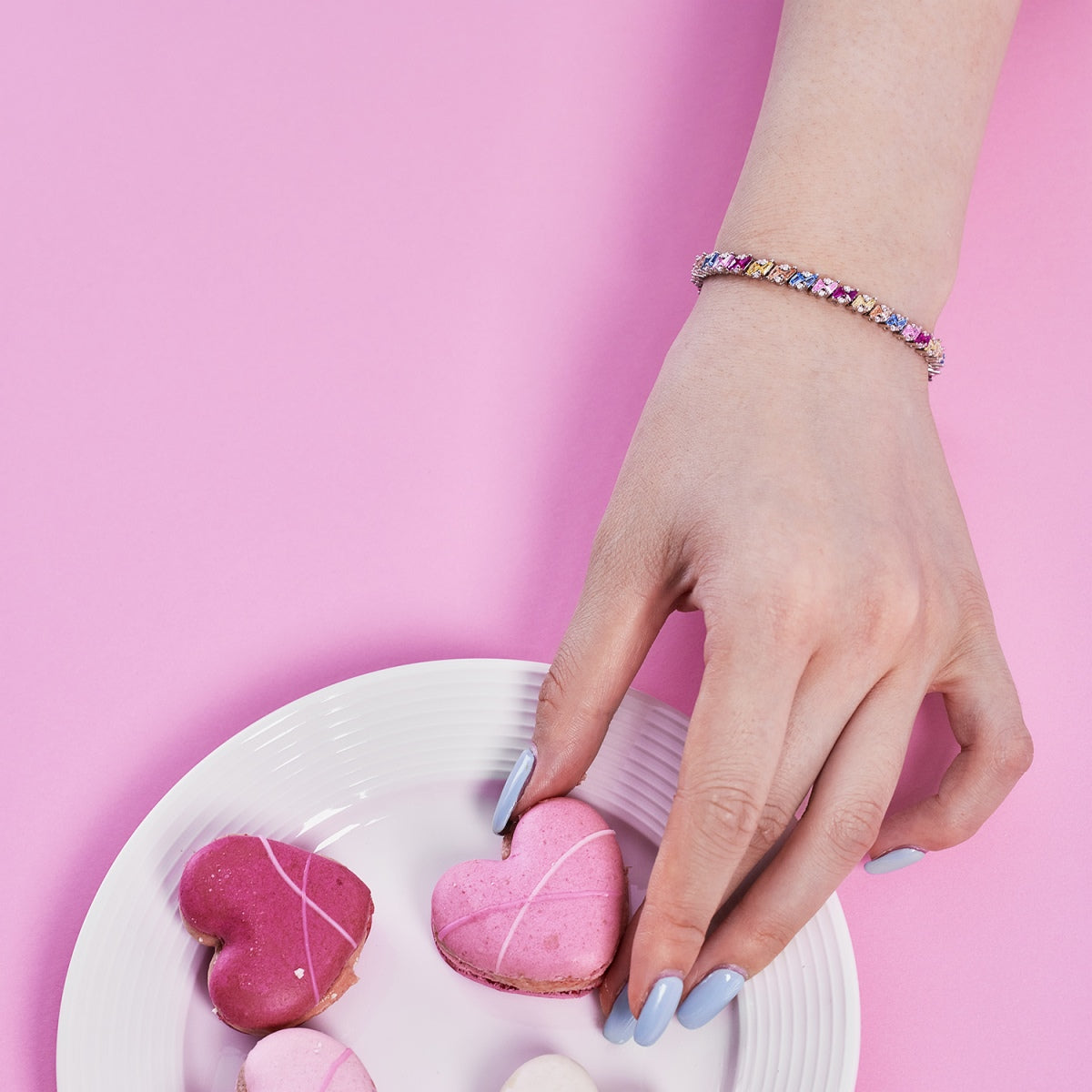 [Aurelle Style]Ornate Sparkling Multi Cut Party Bracelet
