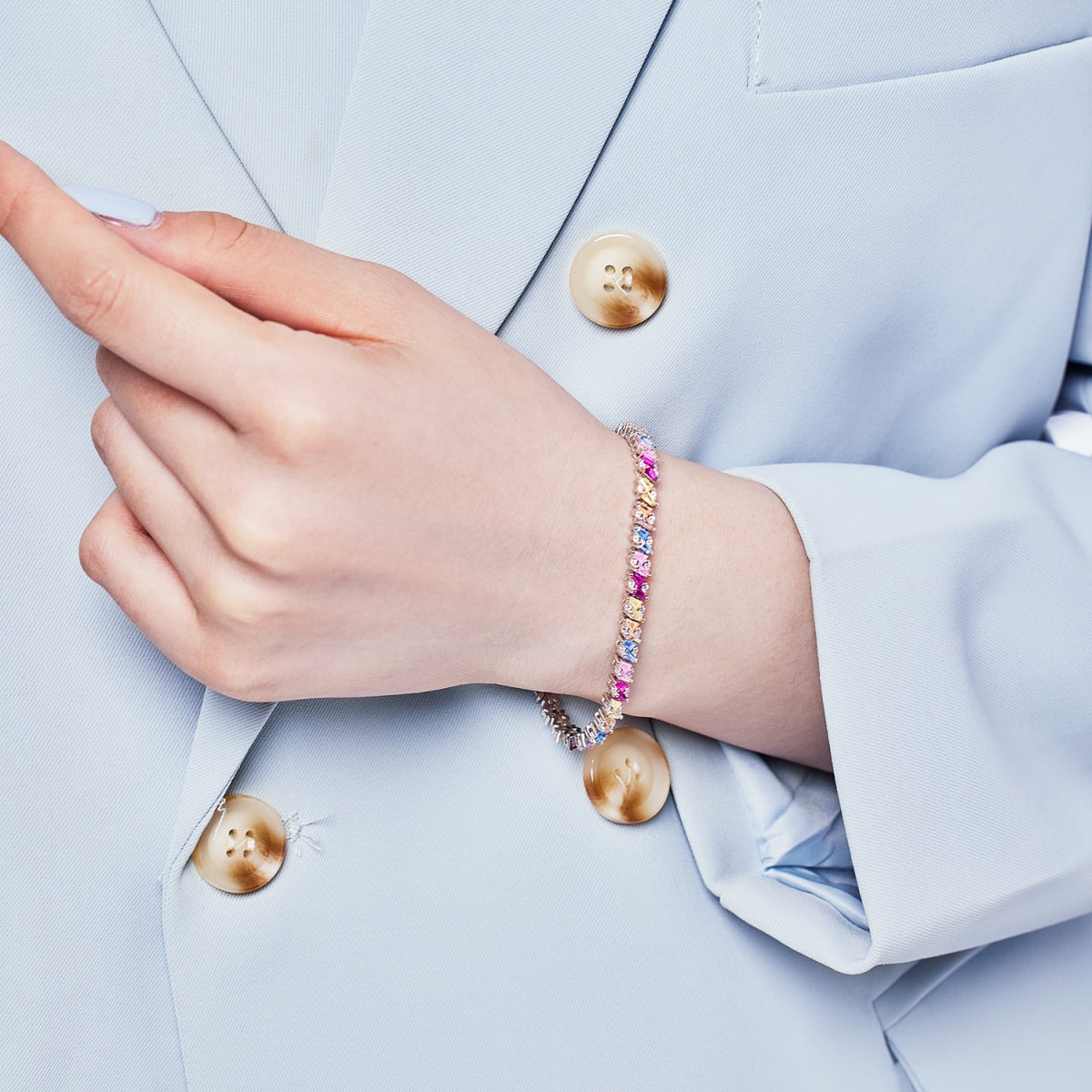 [Aurelle Style]Ornate Sparkling Multi Cut Party Bracelet