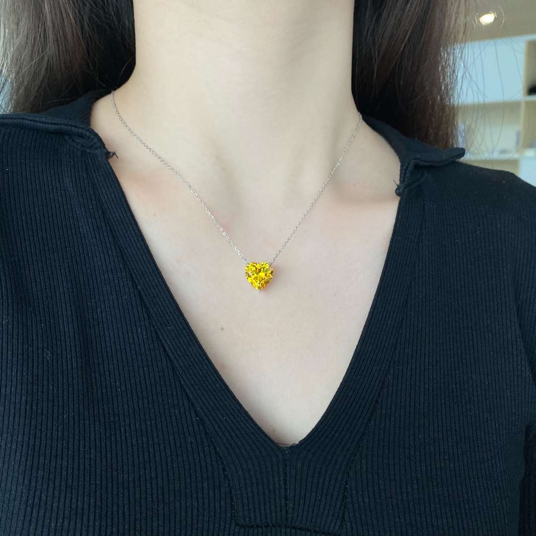 [Aurelle Style]6.0 carat Radiant Heart Shape Necklace