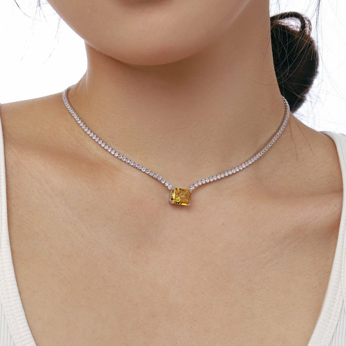 [Aurelle Style]4.0 Carat Elegant Radiant Cut Necklace