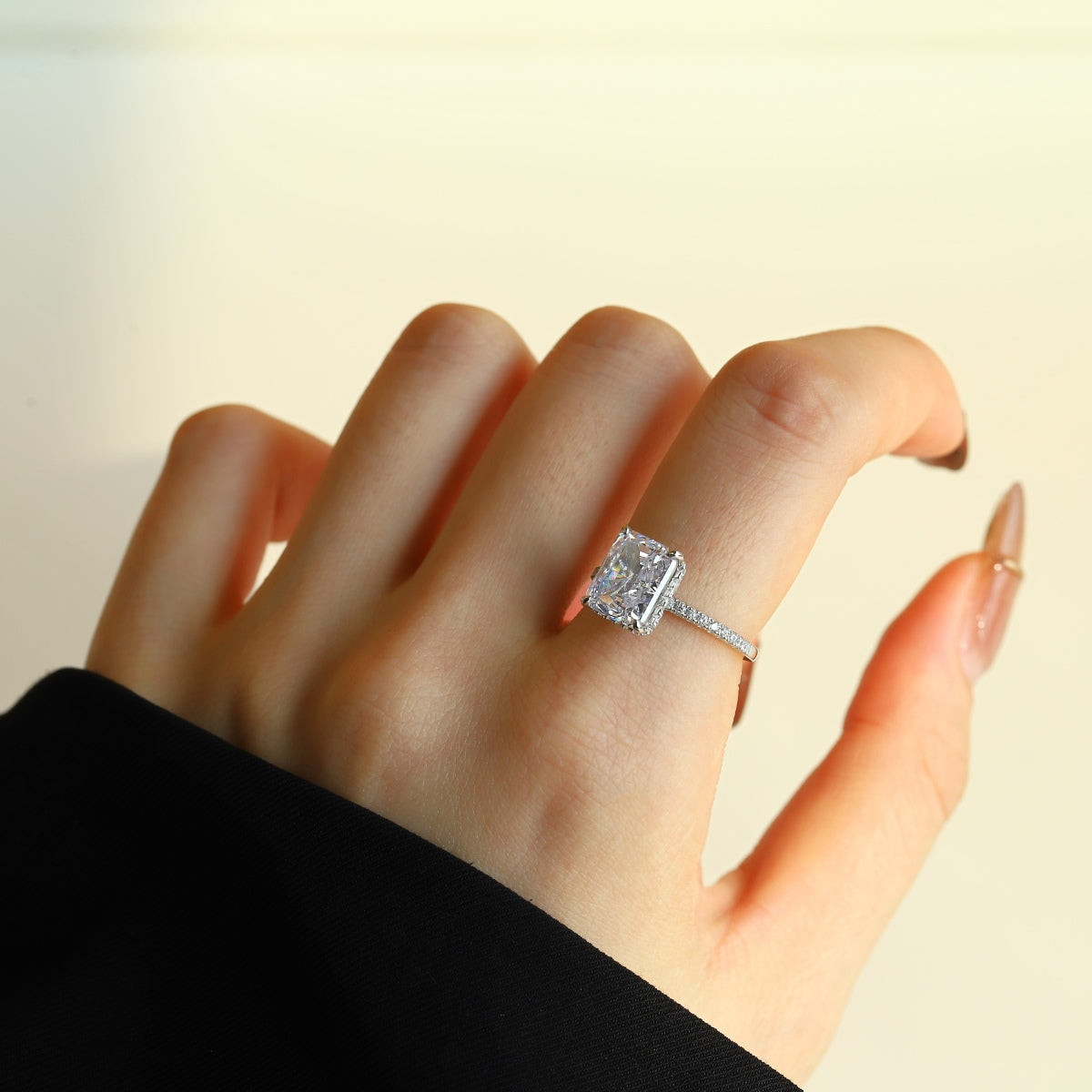 [Aurelle Style]4.0 Carat Luxurious Engagement Ring