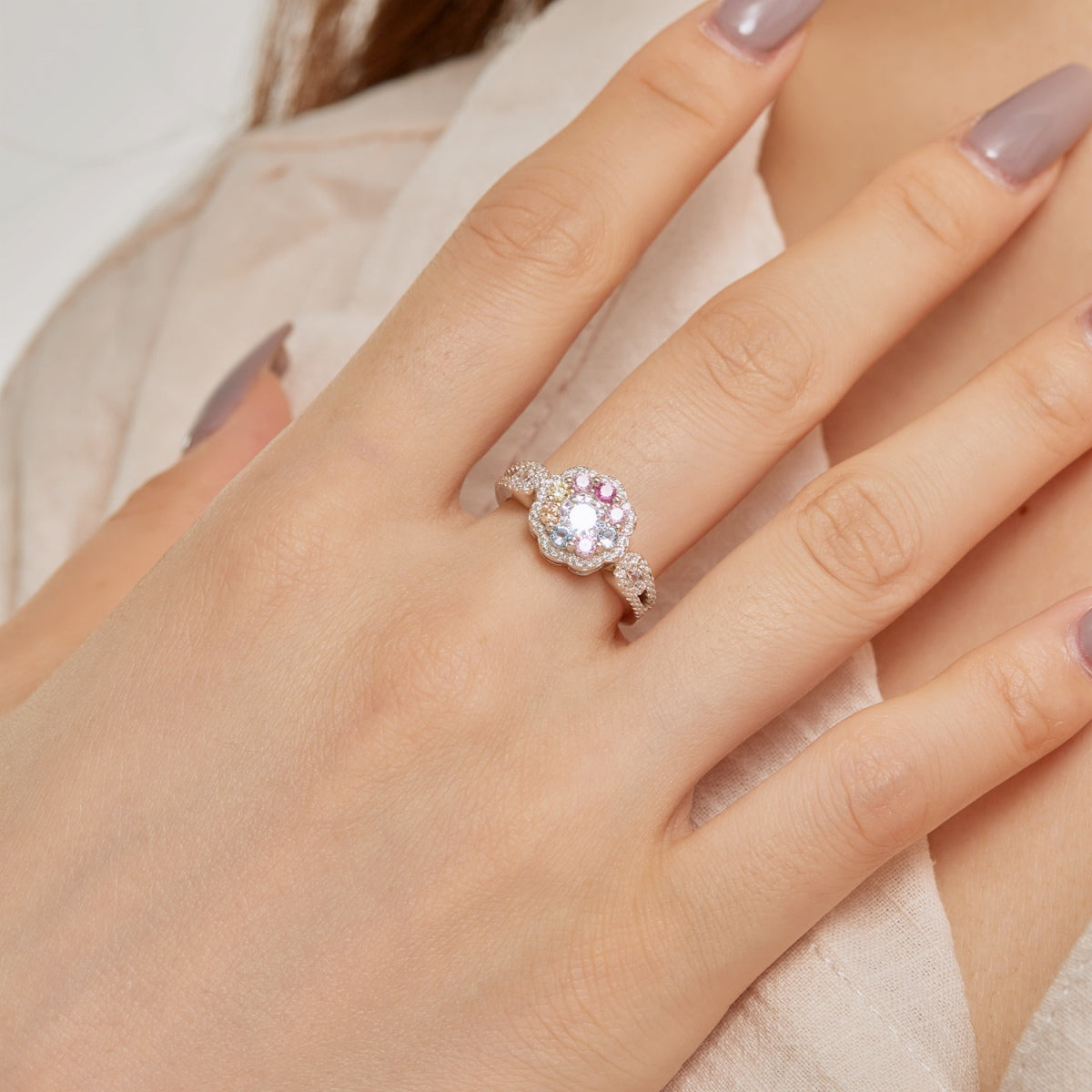 [Aurelle Style]Delicate Colorful Round Cut Flower Shape Wedding Ring
