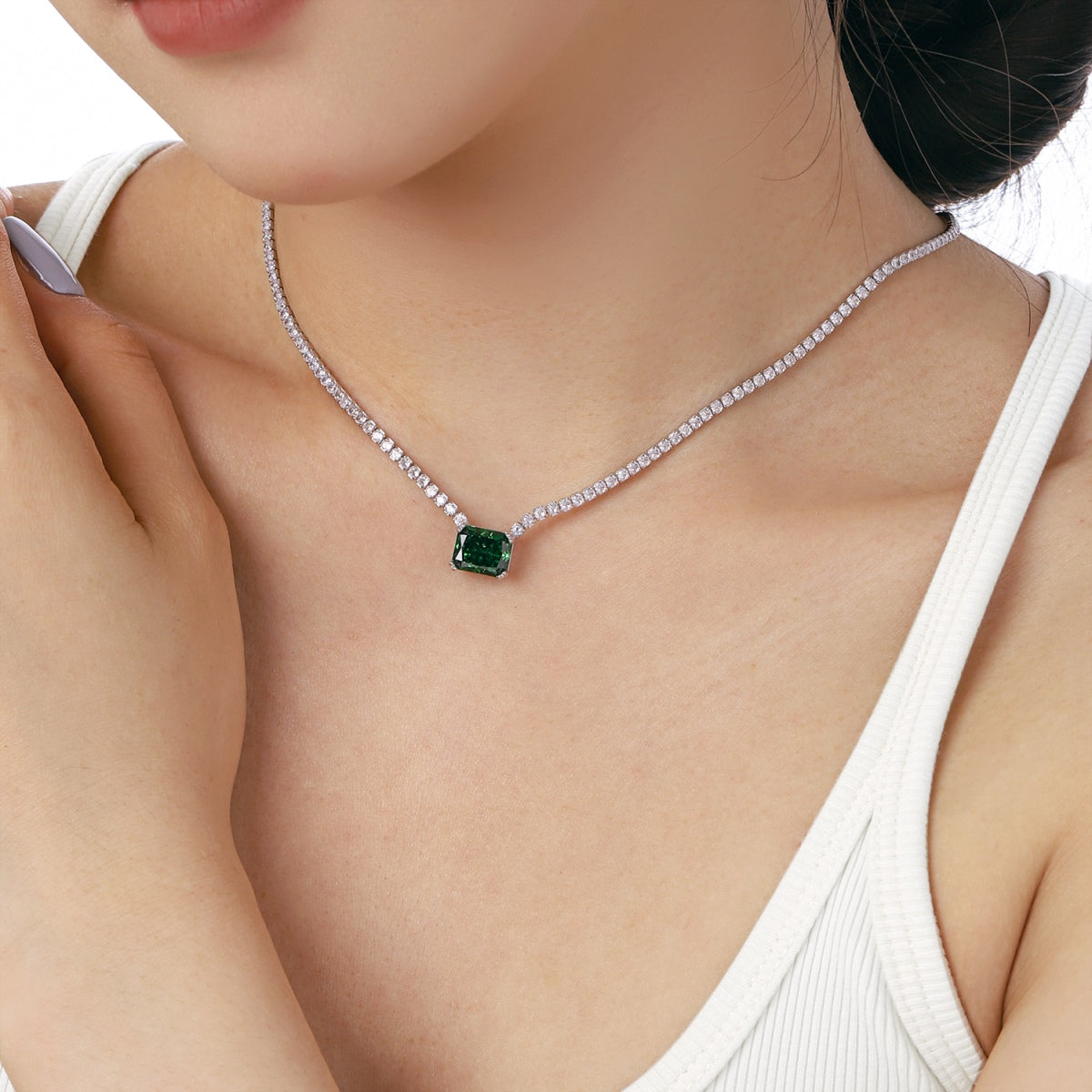 [Aurelle Style]4.0 Carat Elegant Radiant Cut Necklace