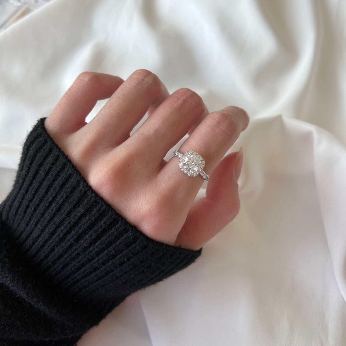 [Aurelle Style]Dazzling Resplendent Round Cut Wedding Ring