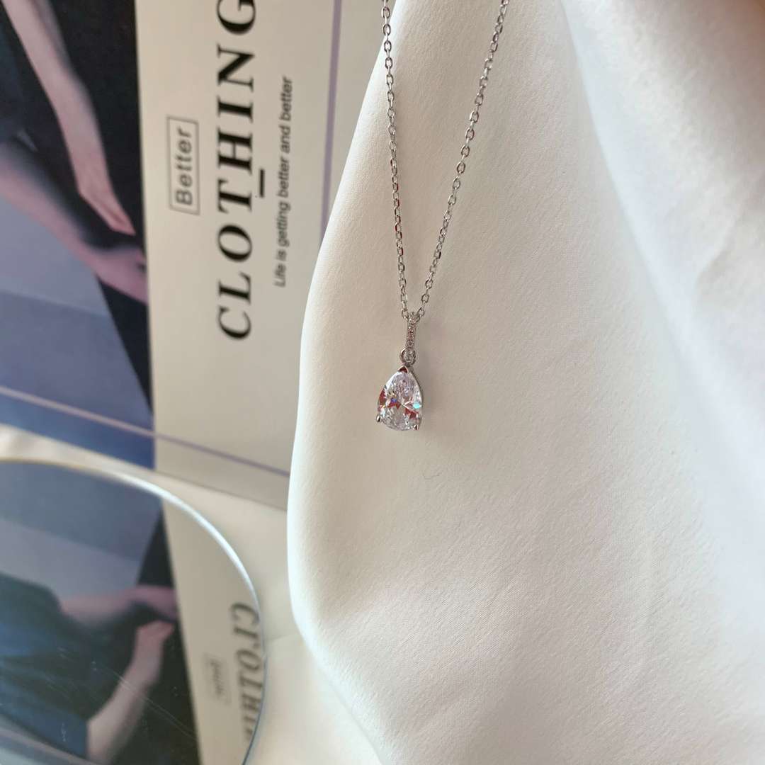 [Aurelle Style]Delicate Water Drop Shape Fashion Necklace