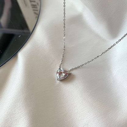 [Aurelle Style]Heart Shape Main Stone Pendant Collarbone Necklace