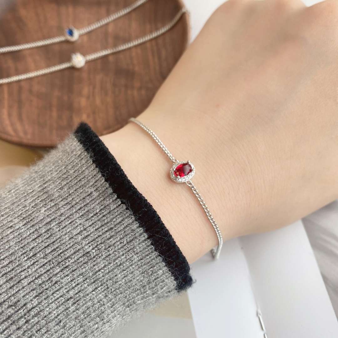 [Aurelle Style]Exquisite Oval Shape Bracelet