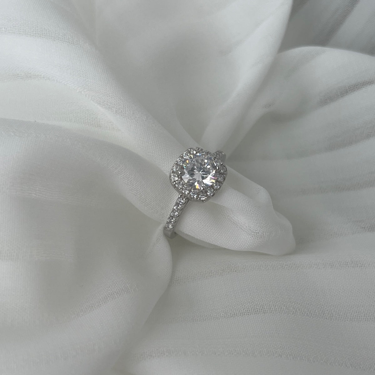 [Aurelle Style]Dazzling Resplendent Round Cut Wedding Ring