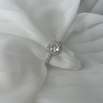 [Aurelle Style]Dazzling Resplendent Round Cut Wedding Ring
