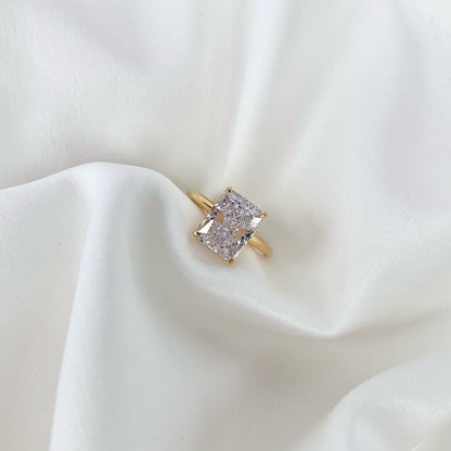 [Aurelle Style]4.0 Carat Ornate Enchanting Radiand Cut Banquet Ring