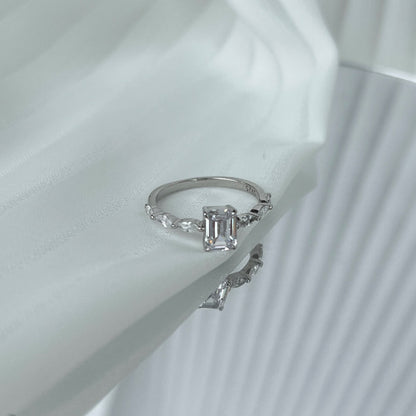 [Aurelle Style]1.0 Carat Dainty Resplendent Radiant Cut Daily Ring