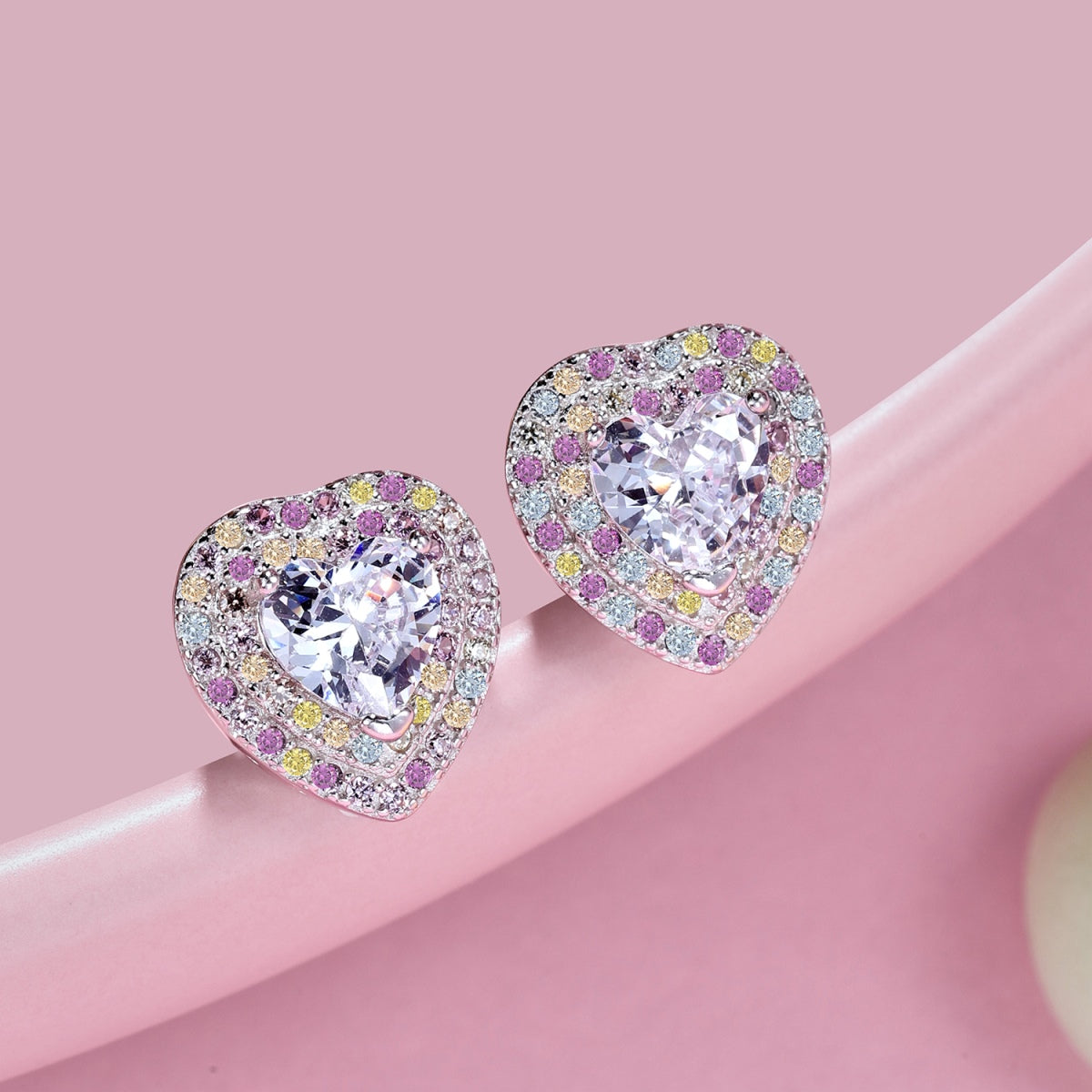 [Aurelle Style]Dazzling Heart Shape Lover Earrings