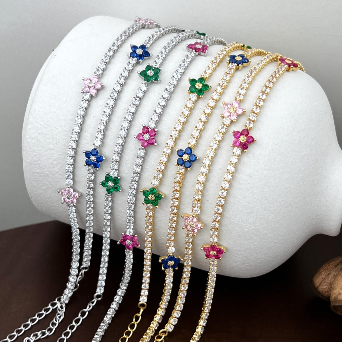 [Aurelle Style]Sparkling Flower Shape Tennis Bracelet