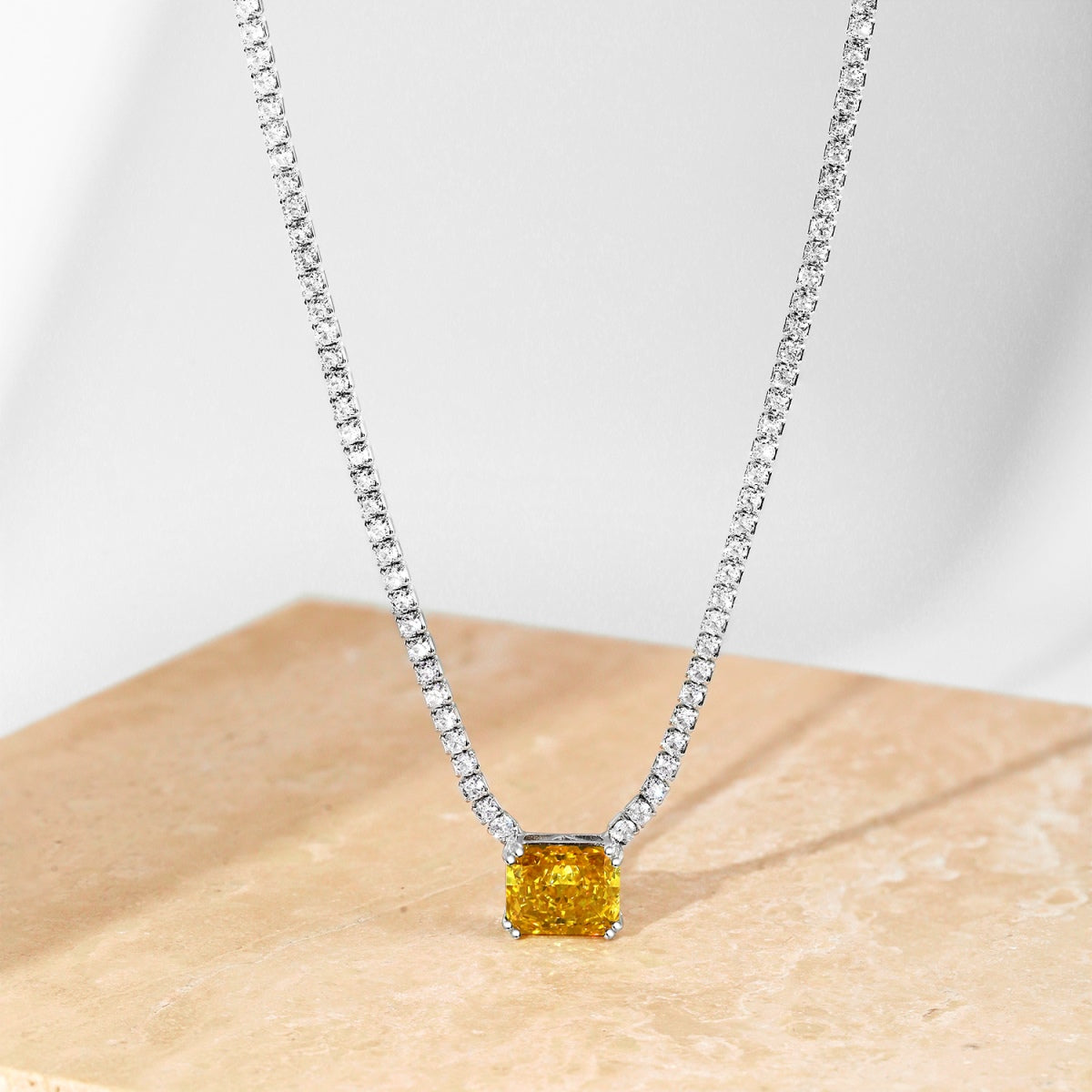 [Aurelle Style]4.0 Carat Elegant Radiant Cut Necklace