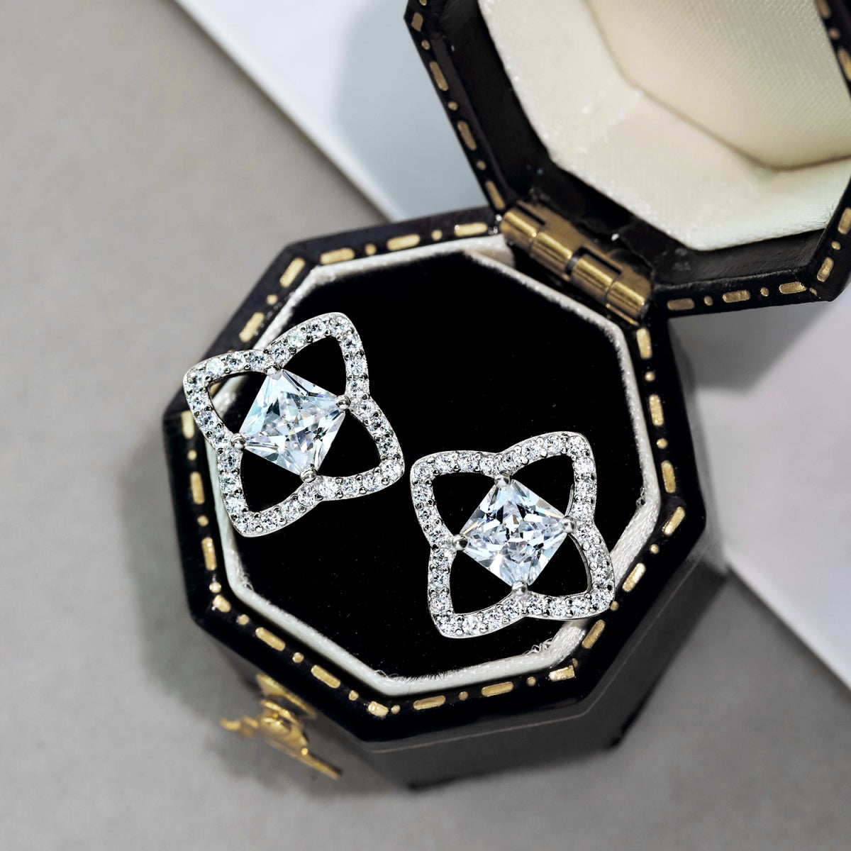 [Aurelle Style]Elegant Star Shape Princess Cut Daily Earrings