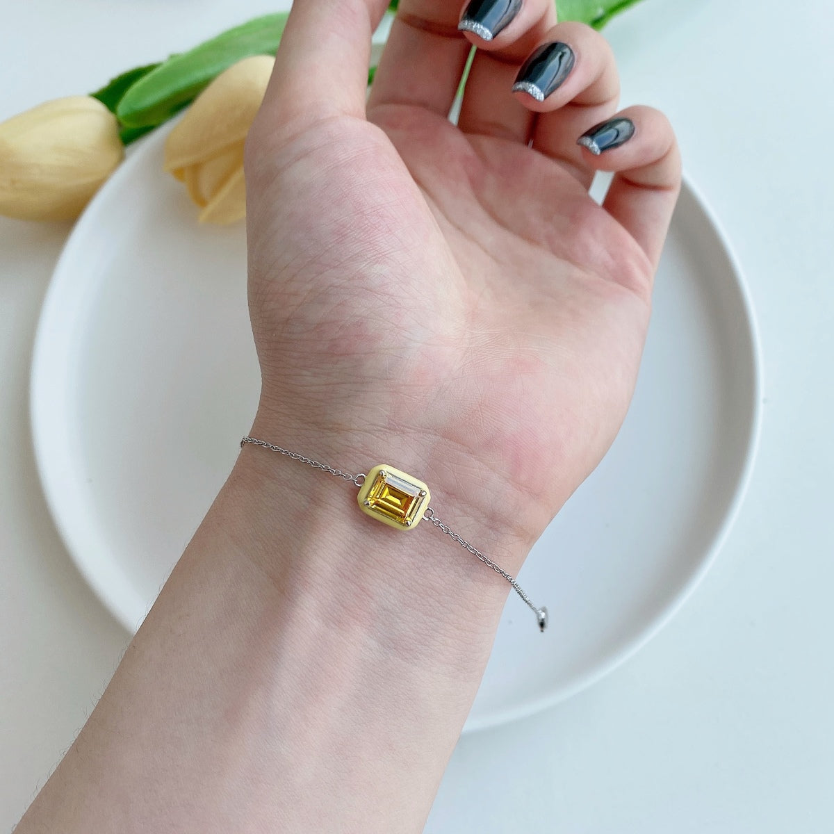 [Aurelle Style]2.0 Carat Sparkling Colorful Emerald Cut Daily Bracelet
