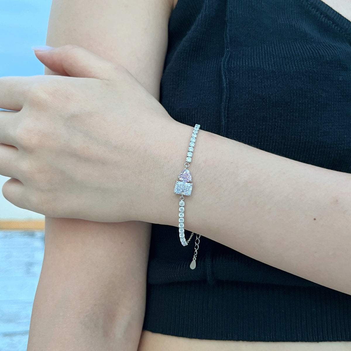 [Aurelle Style]Dazzling Unique Multi Shape Lover Bracelet