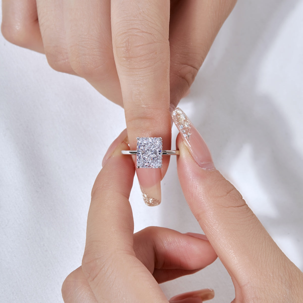 [Aurelle Style]4.0 Carat Ornate Enchanting Radiand Cut Banquet Ring