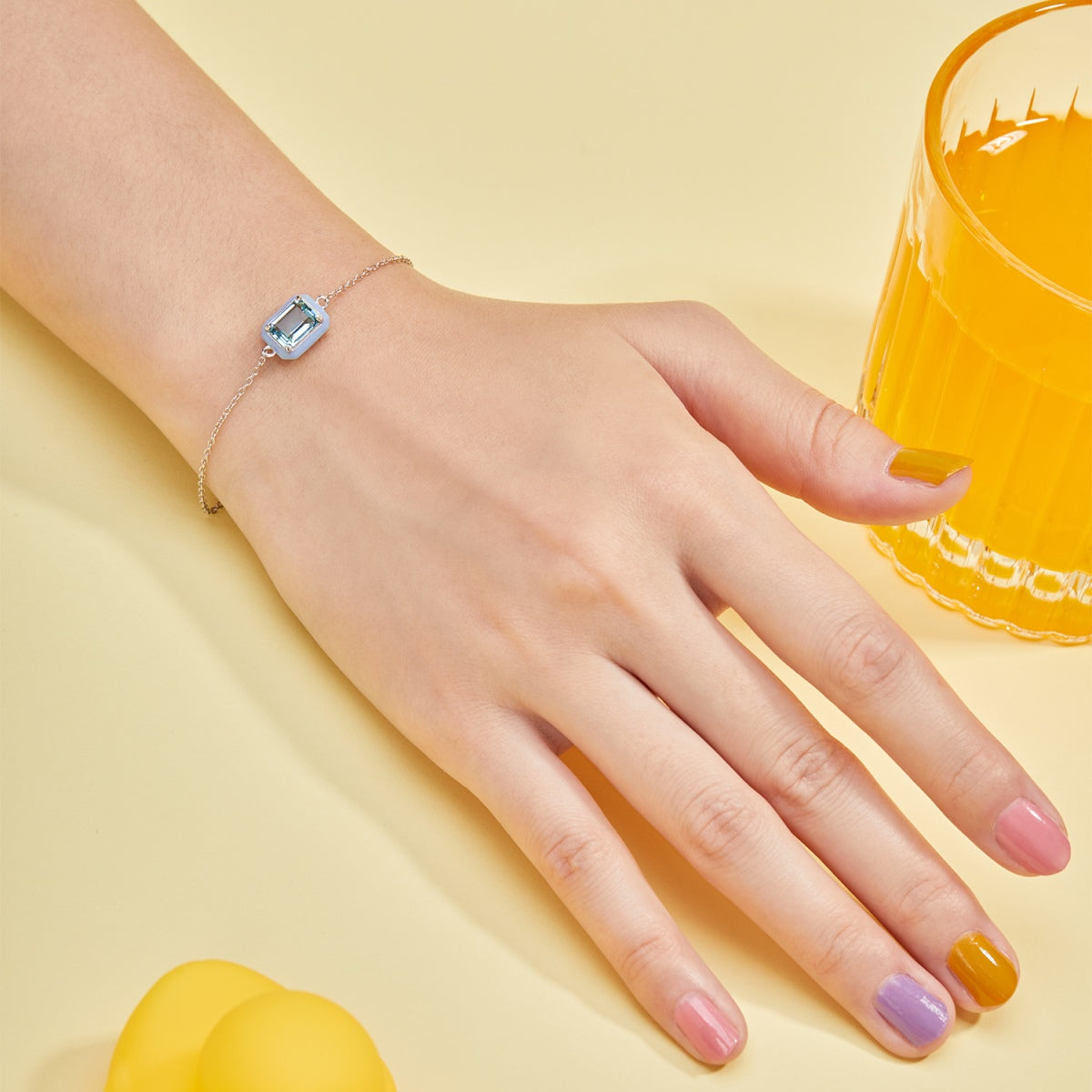 [Aurelle Style]2.0 Carat Sparkling Colorful Emerald Cut Daily Bracelet