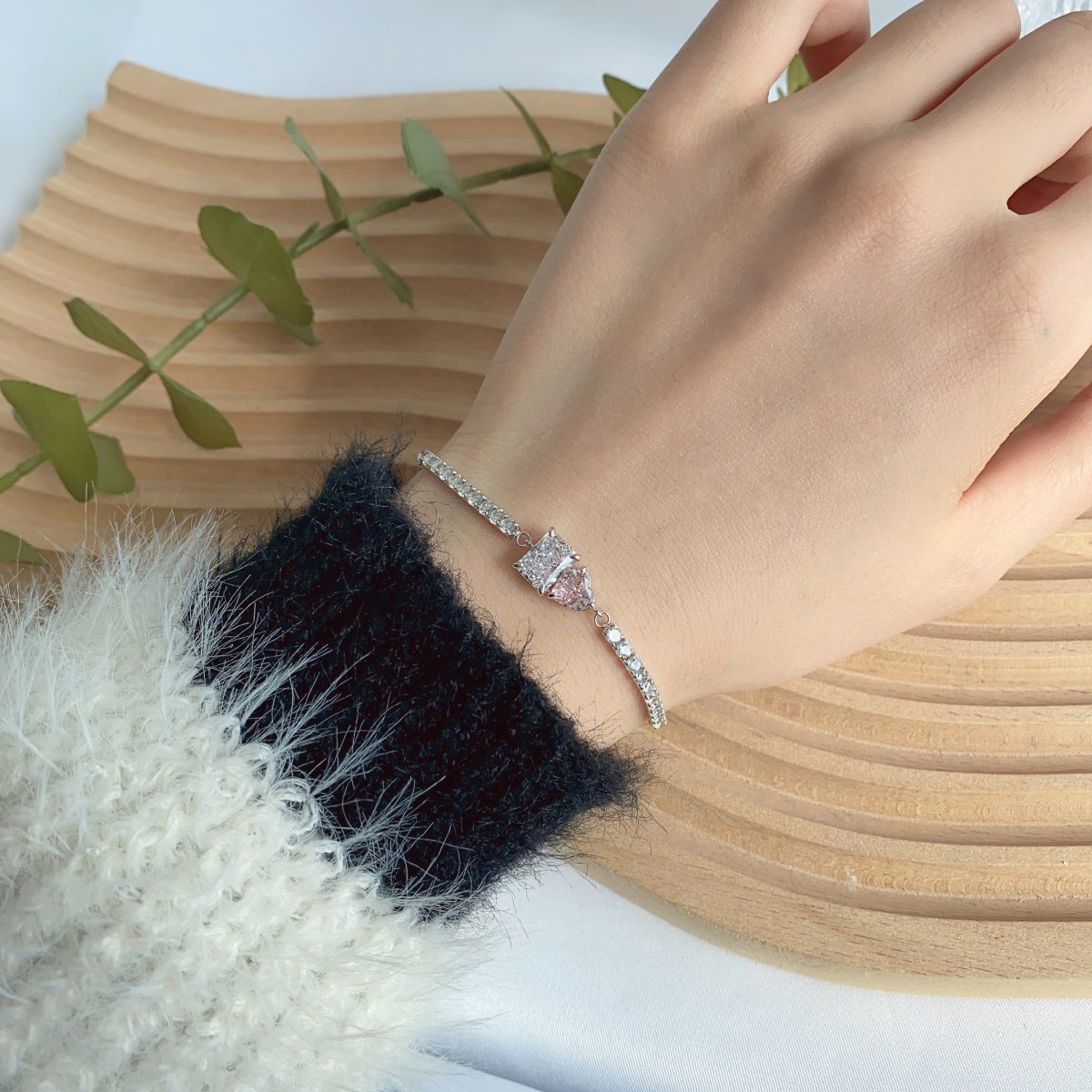 [Aurelle Style]Dazzling Unique Multi Shape Lover Bracelet