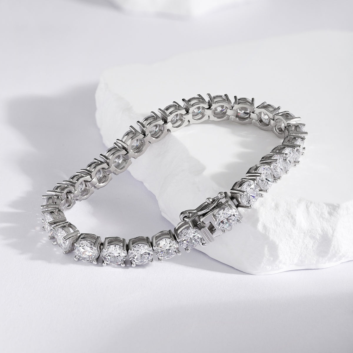 [Aurelle Style]0.75 Carat Dazzling Round Cut Wedding Bracelet