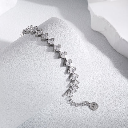 [Aurelle Style]0.5 Carat Ornate Princess Cut Daily Bracelet