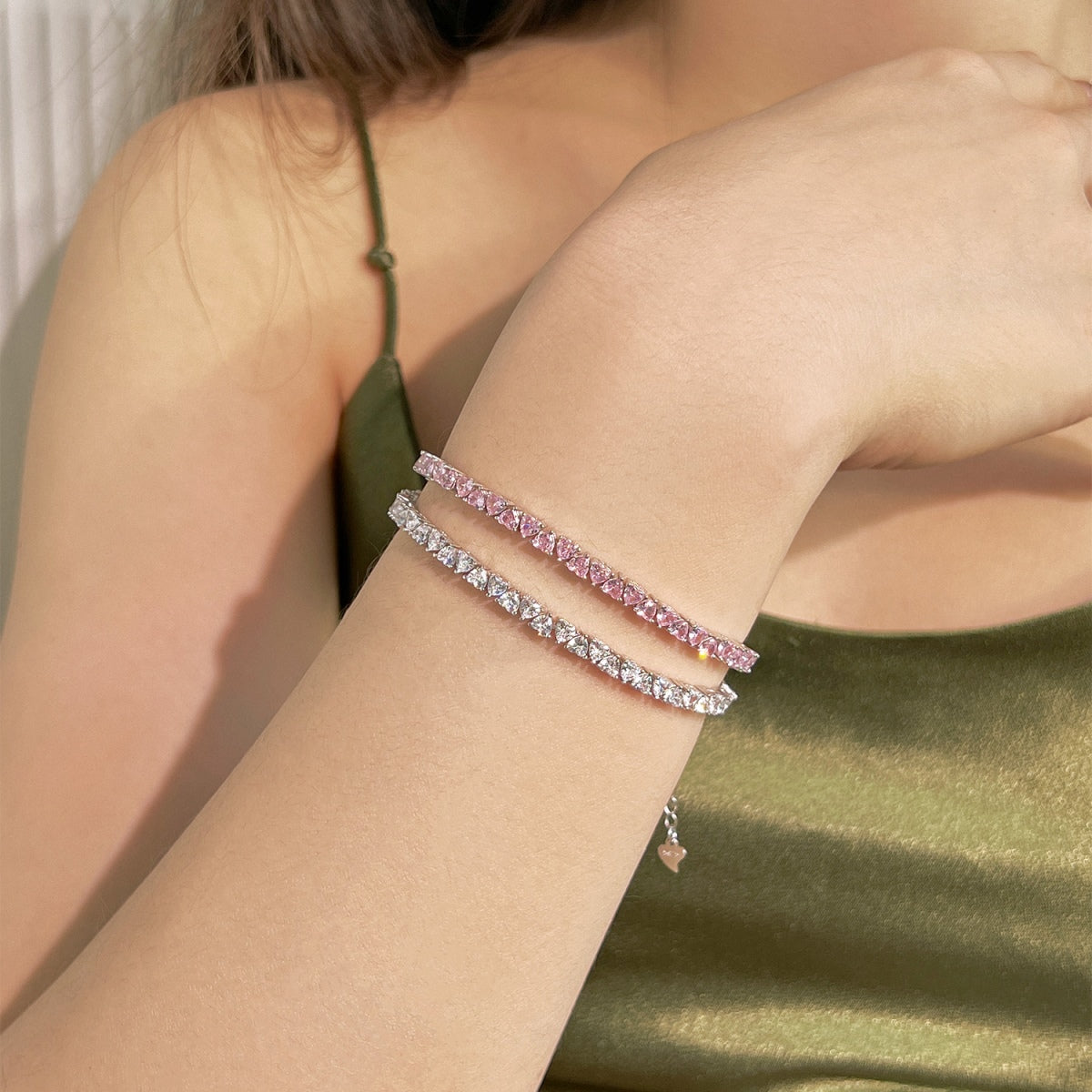 [Aurelle Style]Dazzling Romantic Heart Shape Lover Bracelet