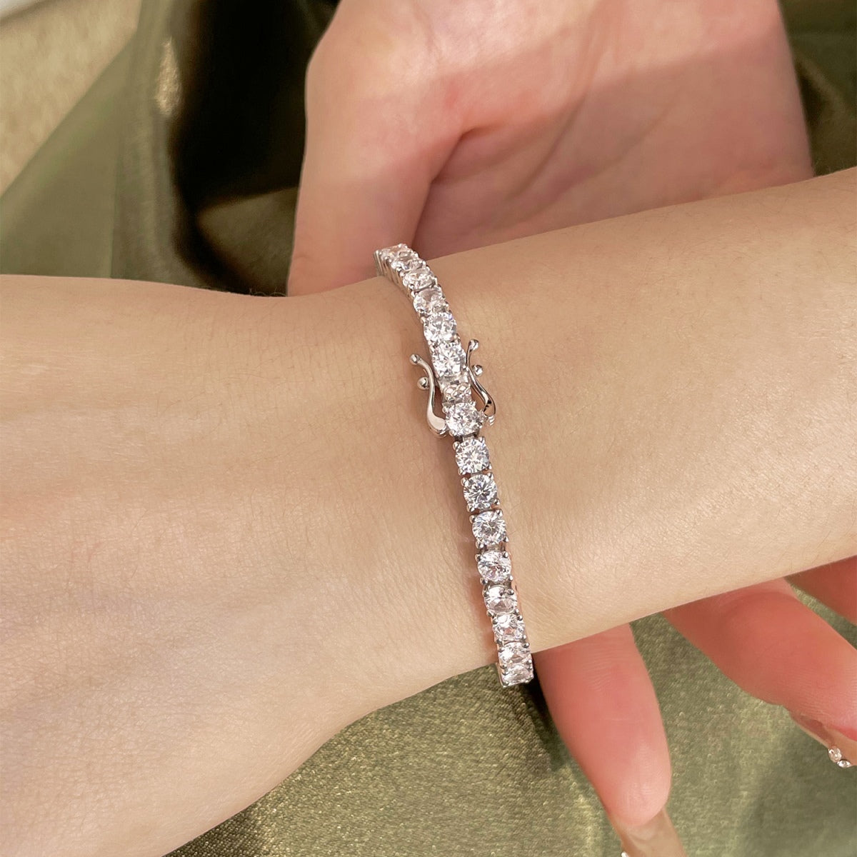 [Aurelle Style]Luxurious Ornate Round Cut Tennis Bracelet