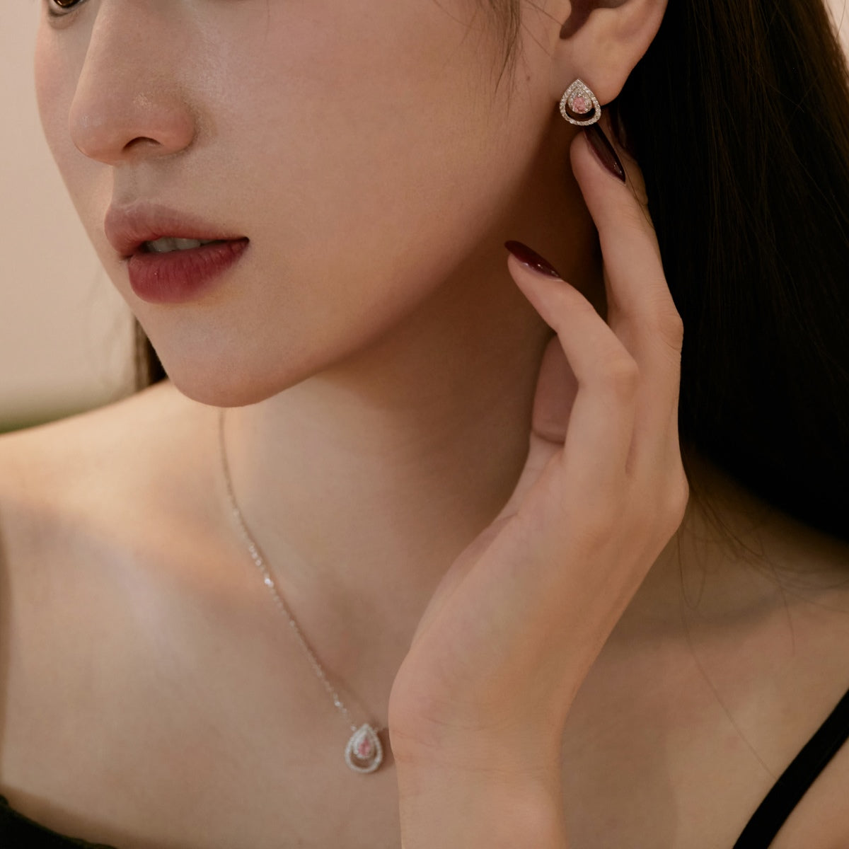 [Aurelle Style]Sparkling Delicate Water Drop Shape Daily Earrings