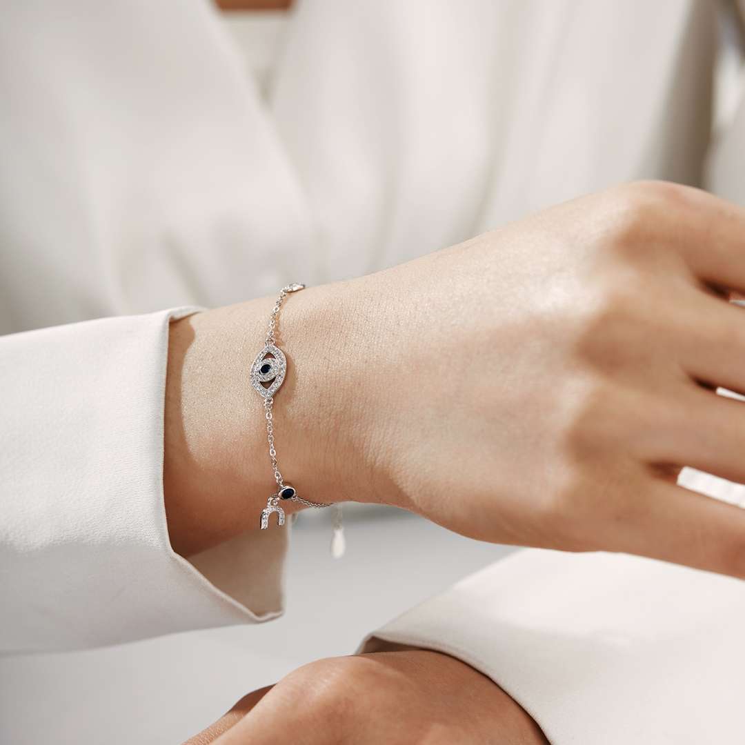 [Aurelle Style]Dainty Eye Shape Necklace