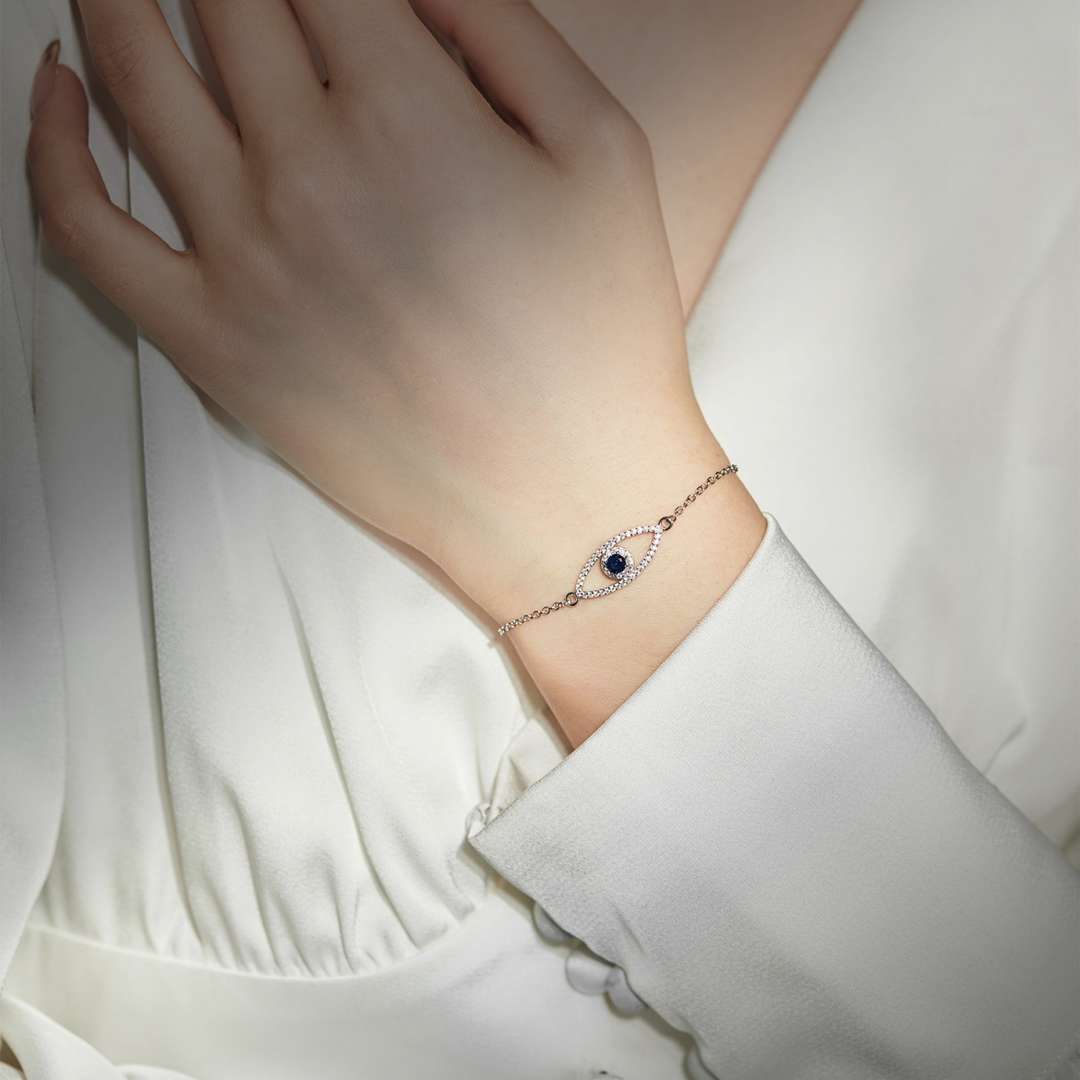 [Aurelle Style]Devil's Eye Hollow Design Bracelet