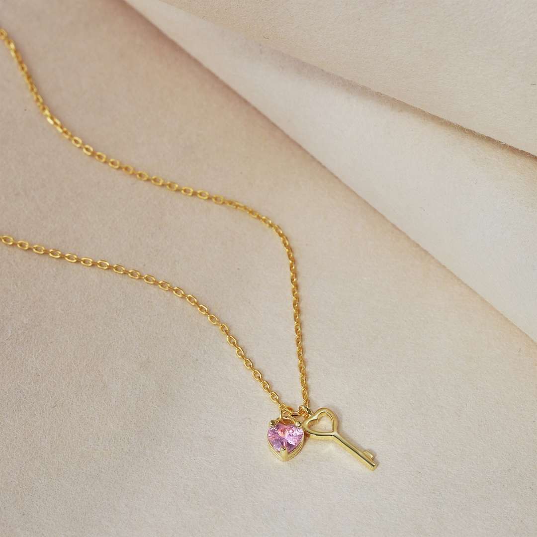 [Aurelle Style]Unique Heart Shape Key Pendent Necklace