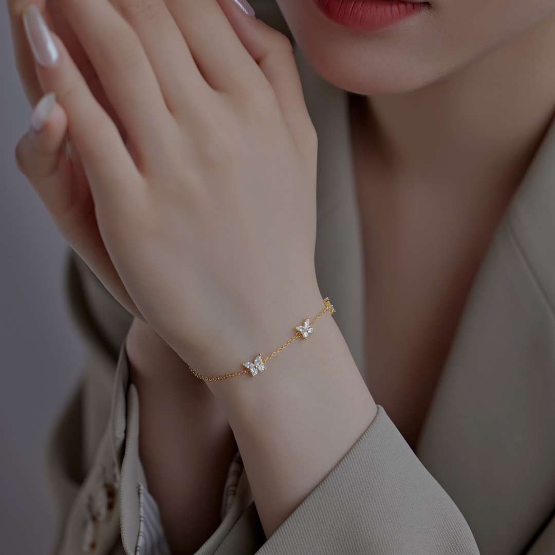 [Aurelle Style]Radiant Butterfly Shape Necklace