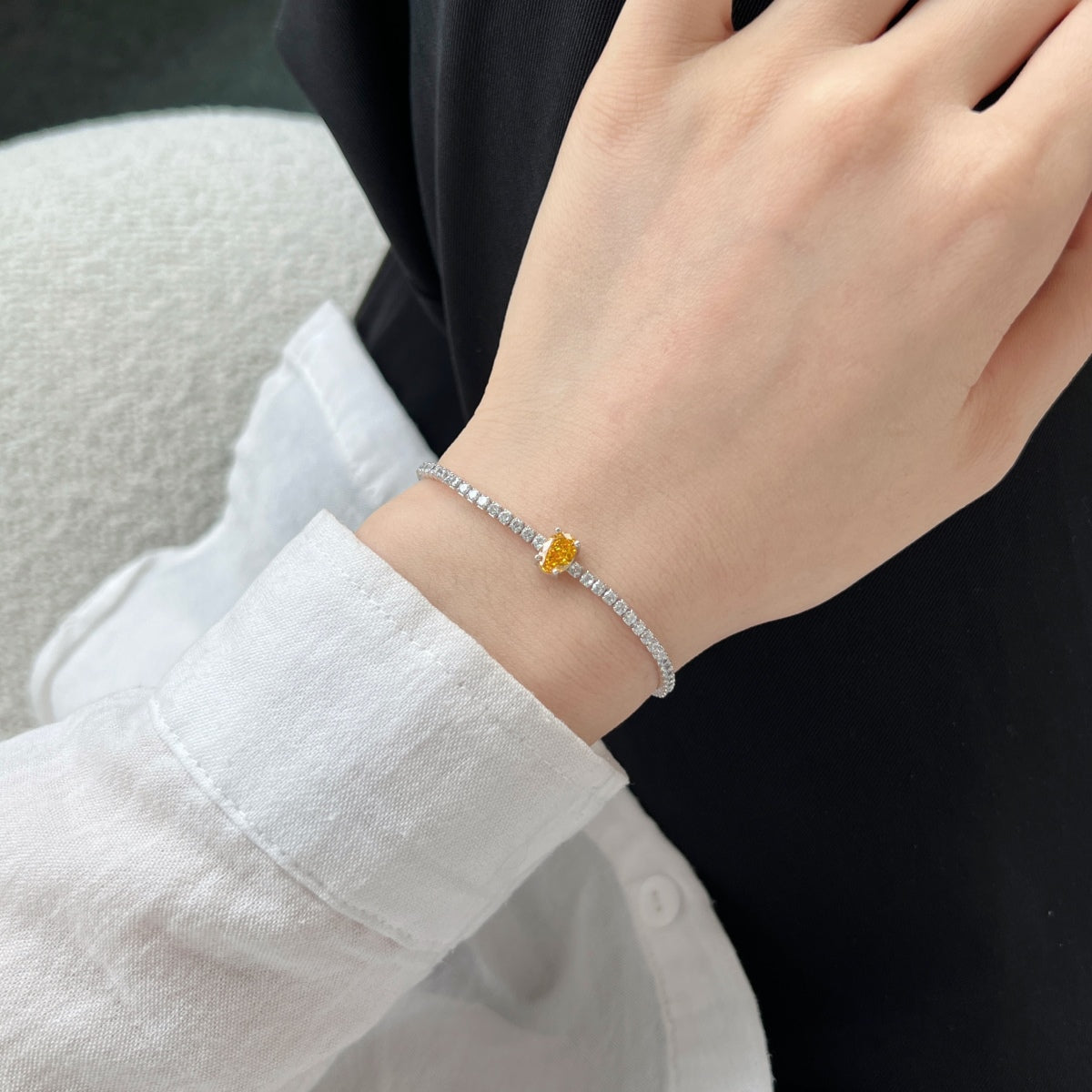 [Aurelle Style]0.75 Carat Exquisite Oval Cut Daily Bracelet