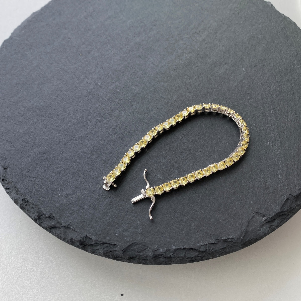 [Aurelle Style]Ornate Dazzling Round Cut Tennis Bracelet