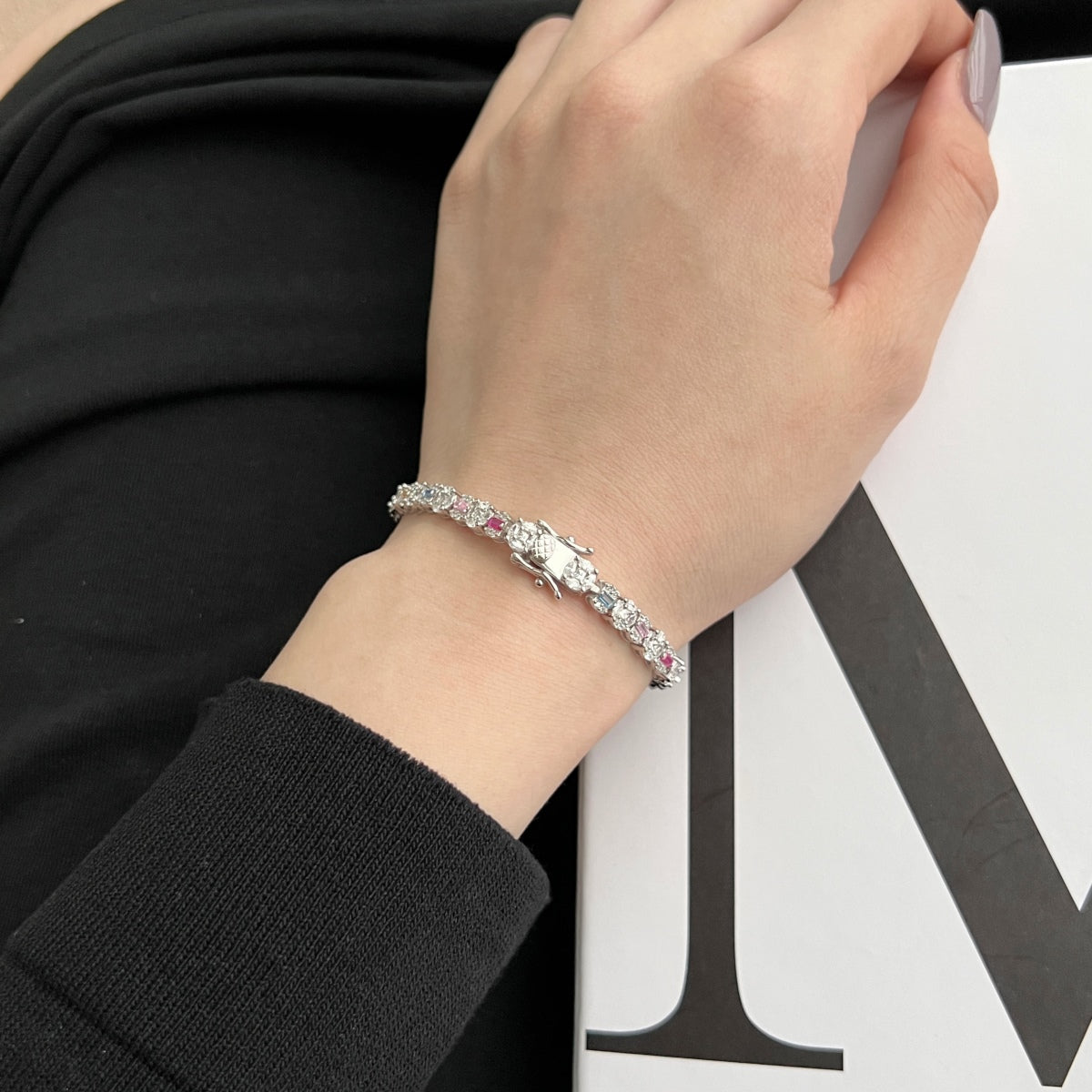 [Aurelle Style]Dazzling Radiant Multi Cut Daily Bracelet