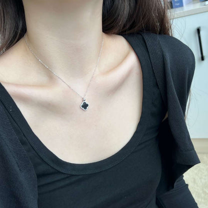 [Aurelle Style]Dainty Flower Shape Necklace