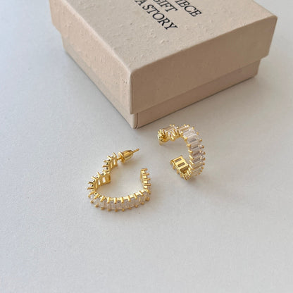 [Aurelle Style]Radiant Heart Cutout Earrings