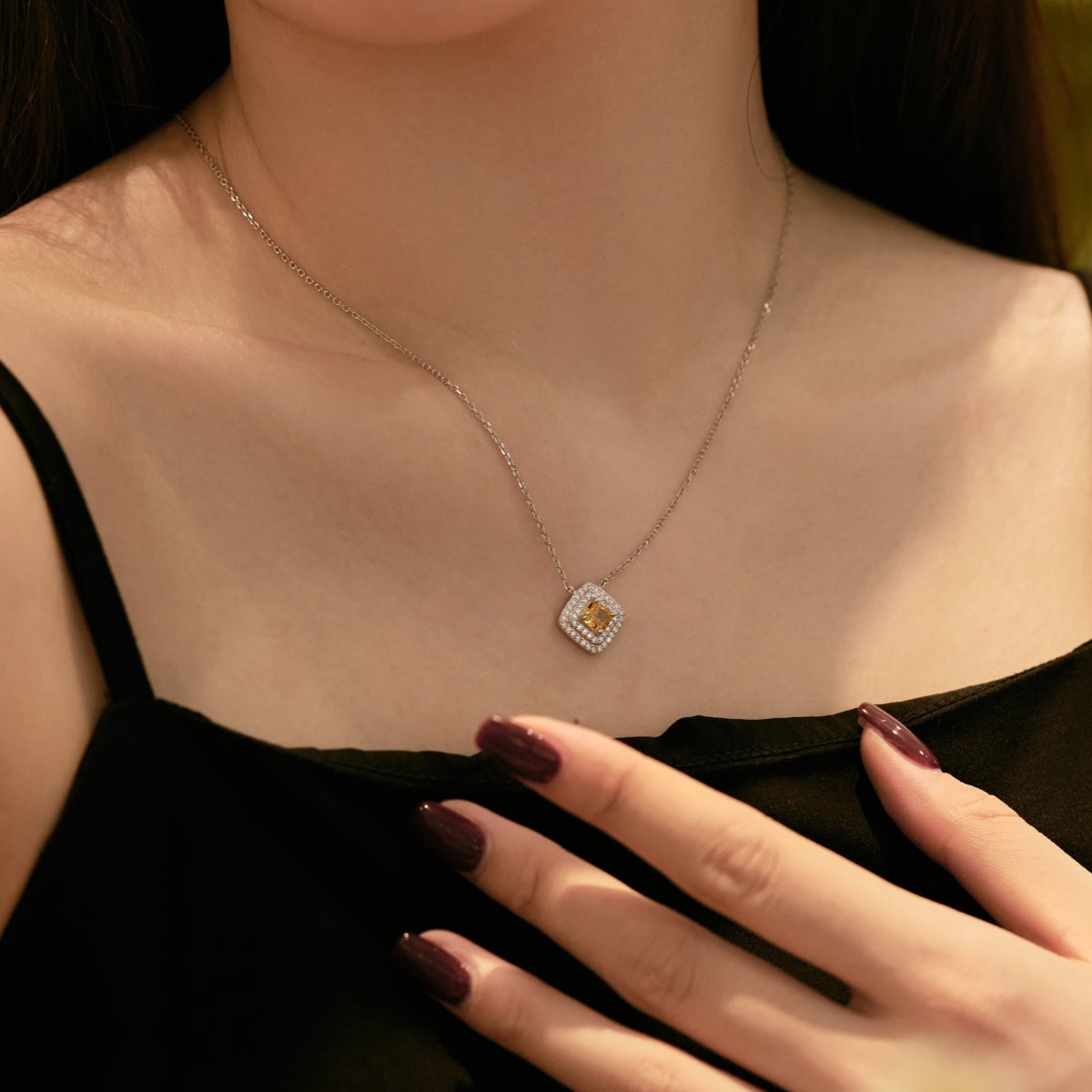 [Aurelle Style]Sparkling Asscher Cut Necklace